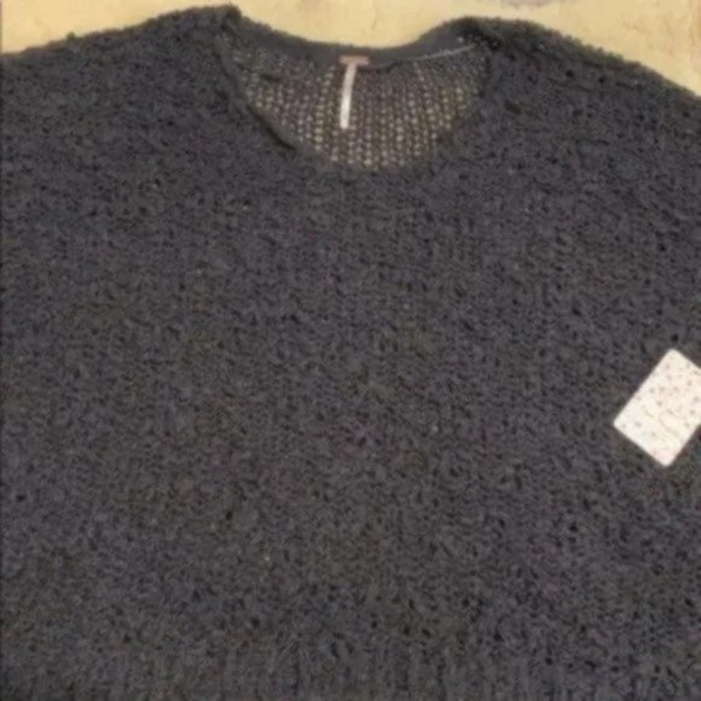 Free People Sunday Shore Sweater. - Picture 5 of 16